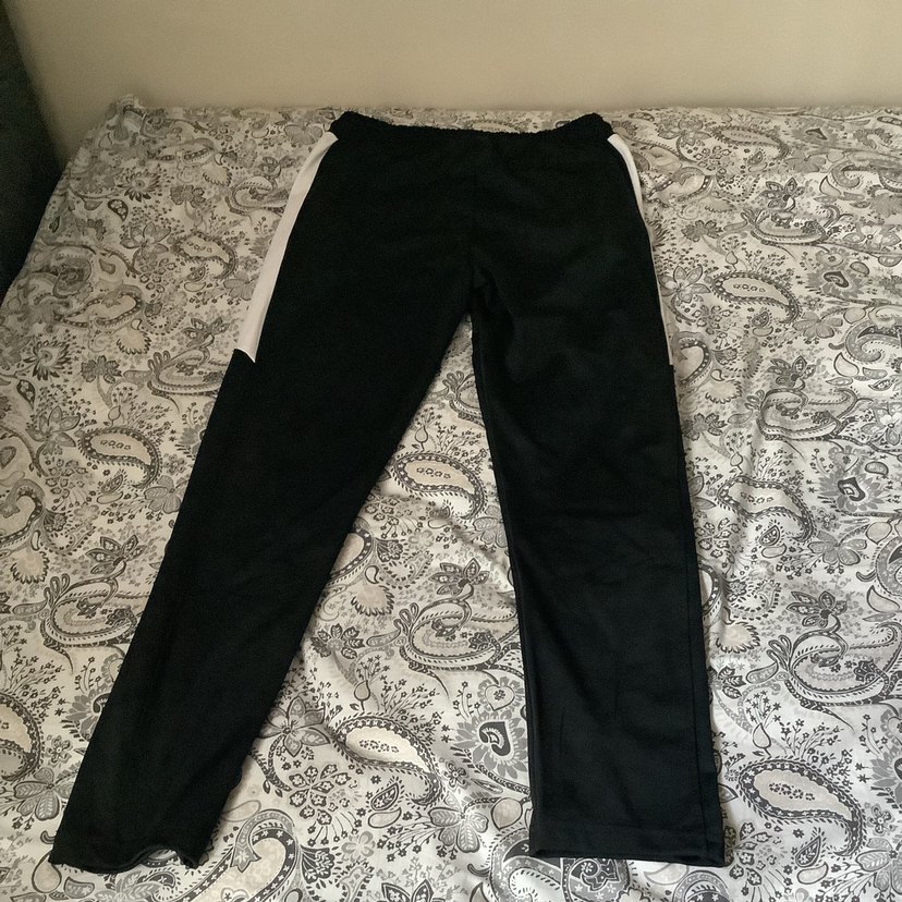 Erkek Siyah Nakışlı Fermuarlı Eşofman Altı - Görsel 3