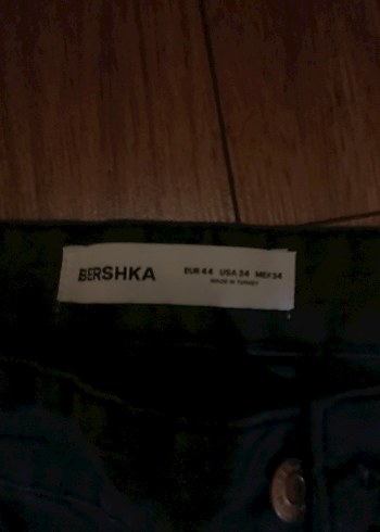 siyah Bol Kesim Midi Kot Pantolon - Görsel 3