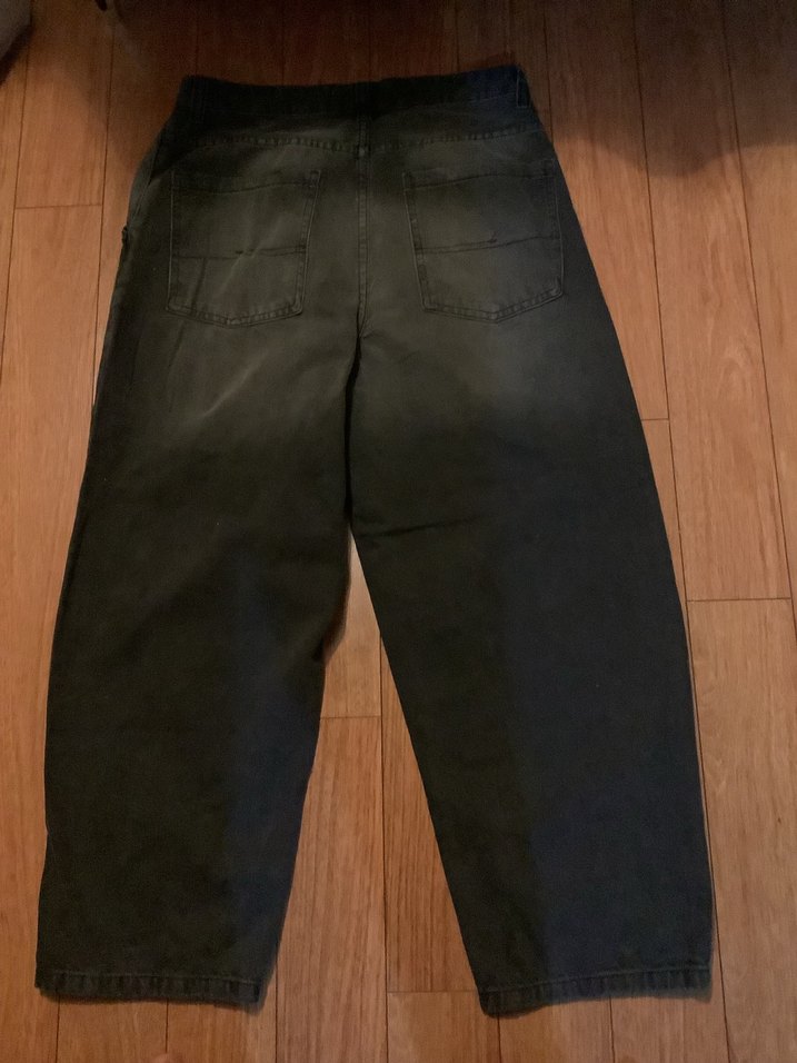 siyah Bol Kesim Midi Kot Pantolon - Görsel 5