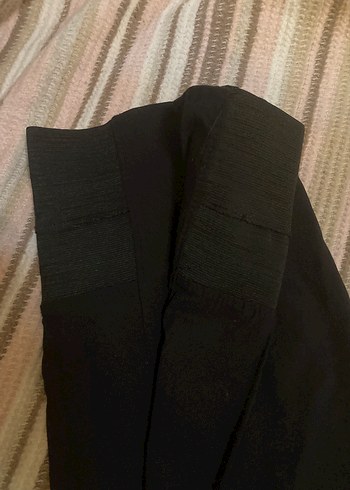 Kadın Siyah Pilili Midi Kumaş Pantolon - Görsel 3