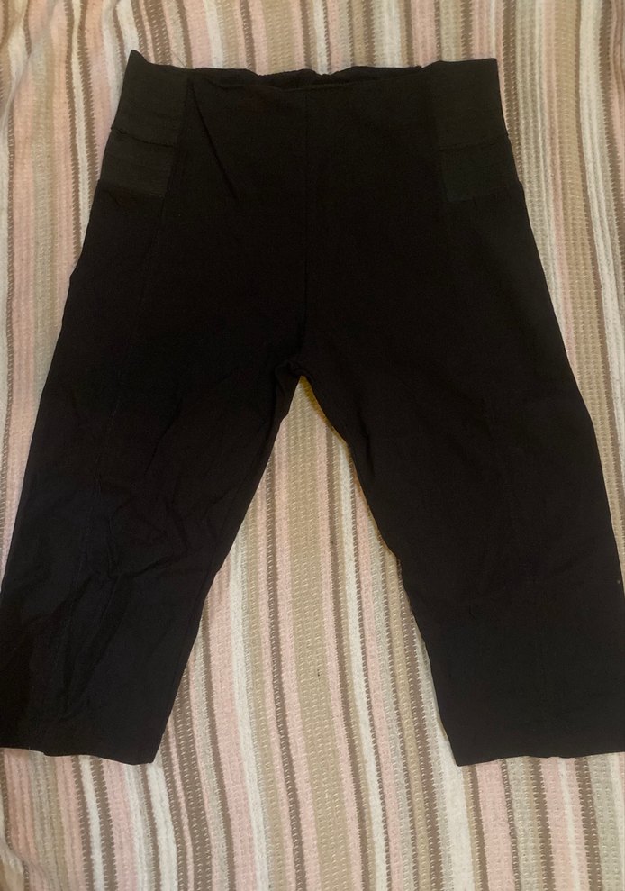 Kadın Siyah Pilili Midi Kumaş Pantolon - Görsel 4