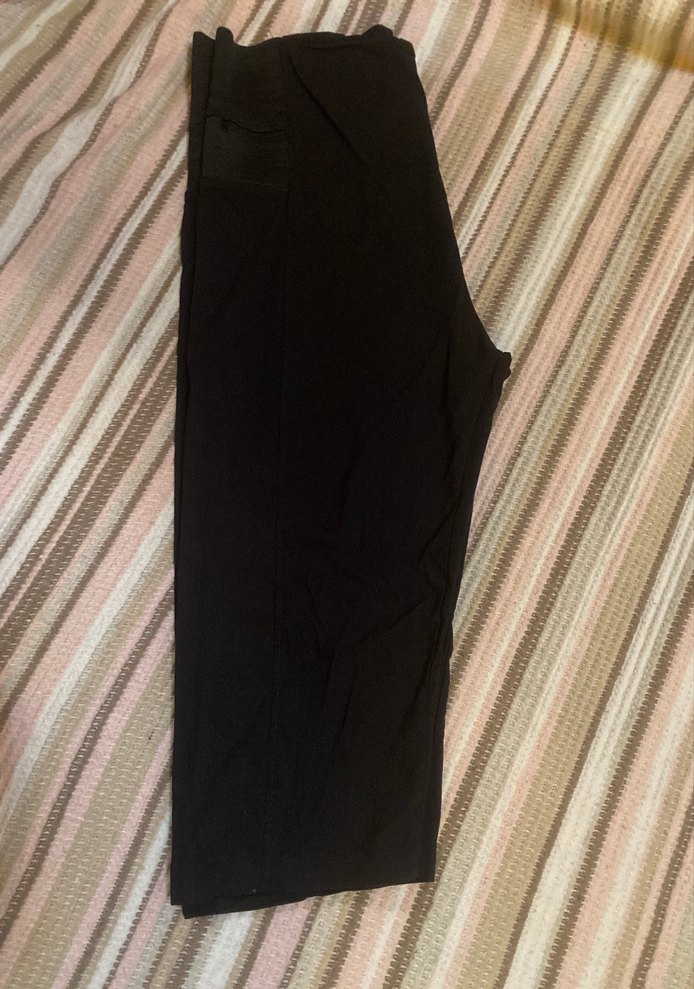 Kadın Siyah Pilili Midi Kumaş Pantolon - Görsel 2