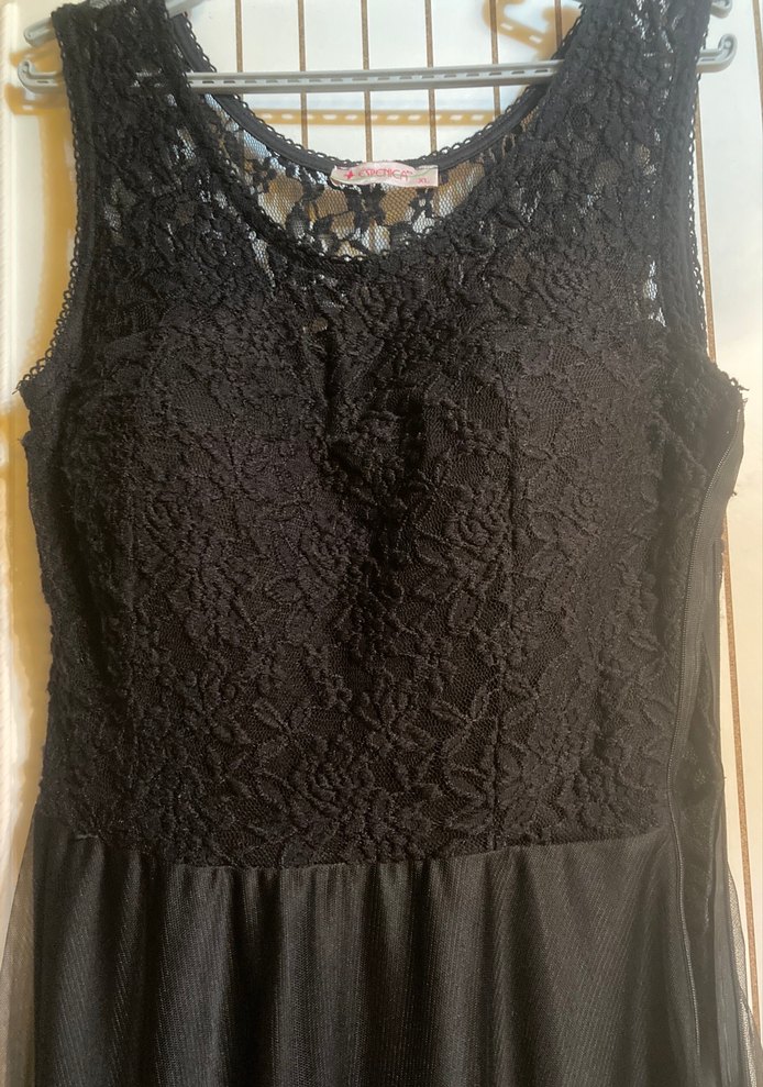 Dantelli Siyah Uzun Abiye Elbise - Görsel 4