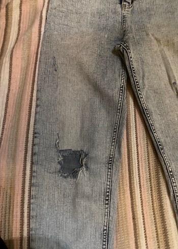 Yırtık paça fermuar detaylı mom jean - Görsel 6