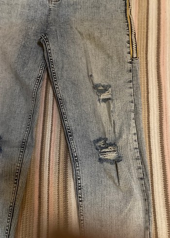 Yırtık paça fermuar detaylı mom jean - Görsel 5