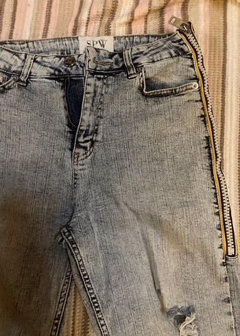 Yırtık paça fermuar detaylı mom jean - Görsel 4