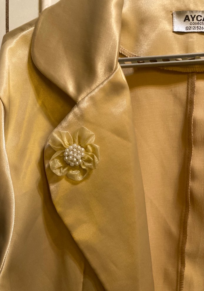 Saten Görünümlü Altın Rengi Kadın Blazer Ceket - Görsel 2