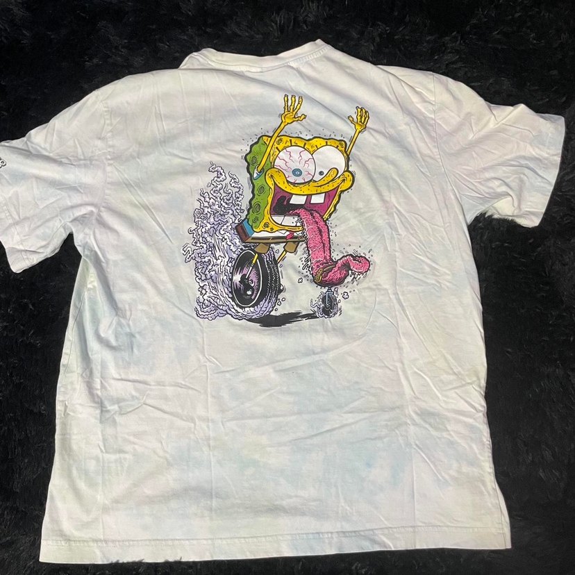 HM  baskılı tshirt  spongebob M/L - Görsel 4