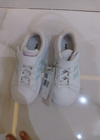 Kız Çocuk Beyaz Cırtlı Spor Ayakkabı - Görsel 4