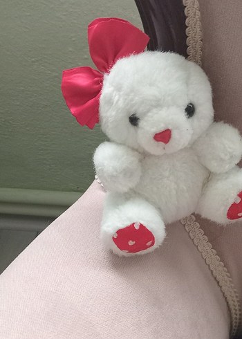 Kırmızı Fiyonklu Beyaz Peluş Ayıcık - Görsel 3