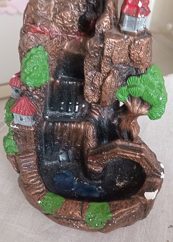 Renkli Detaylı Kaya ve Ağaç Figürü - Görsel 2