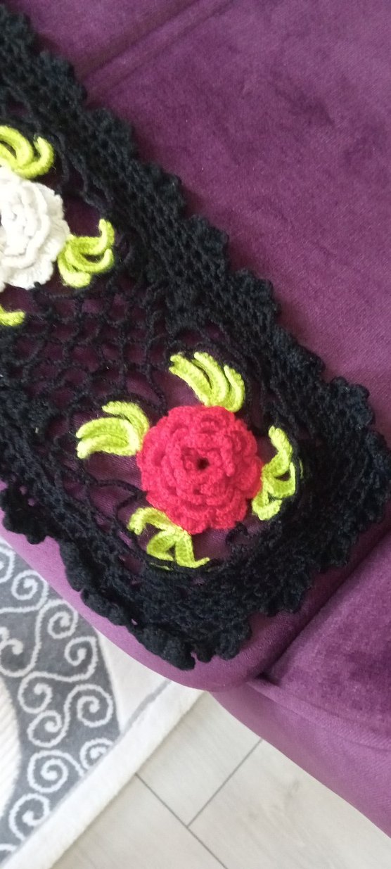 Çiçek Desenli Kadın Örgü Şal - Görsel 3