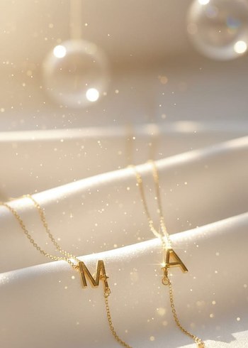 Altın Renkli Mini Harf Kolye - Görsel 2