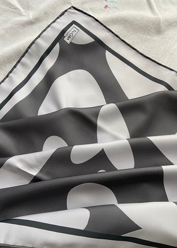 Bej Gri Desenli Modern 2 Adet Kadın Tuğba Twill Eşarp - Görsel 4