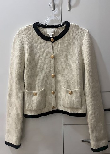 Düğmeli krem Kadın Hırka - Görsel 3