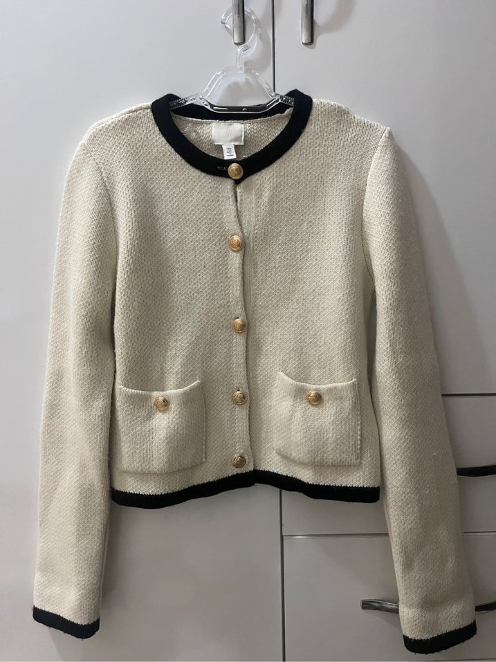 Düğmeli krem Kadın Hırka - Görsel 3