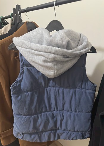 Kürk Detaylı Gri Kapüşonlu Kadın Yelek - Görsel 2