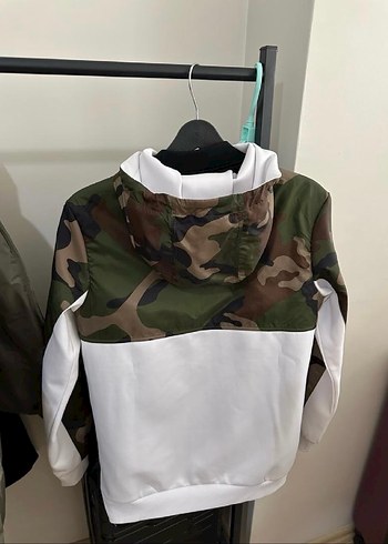 Unisex Kamuflaj Desenli Kapüşonlu Ceket - Görsel 2