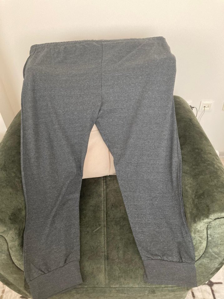 Gri Eşofmanı 7xl büyük beden hem kadın hem erkek için - Görsel 3