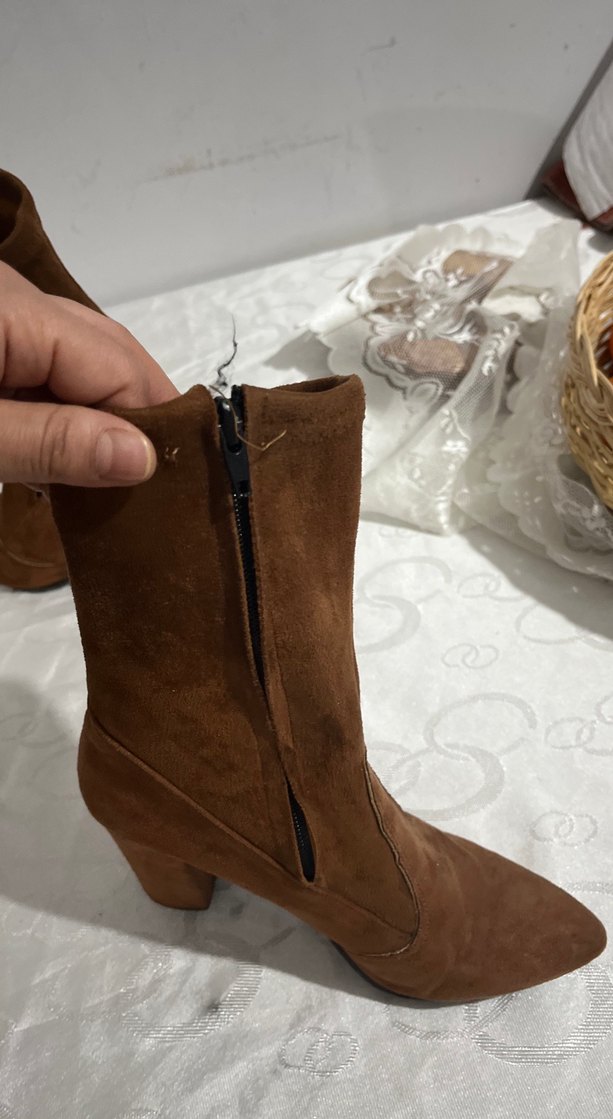 Kahverengi Süet Stiletto Topuklu Kadın Bot - Görsel 3