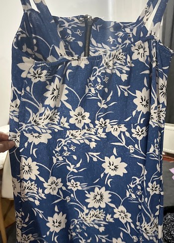 Mavi Çiçek Desenli Denim Midi Elbise - Görsel 4