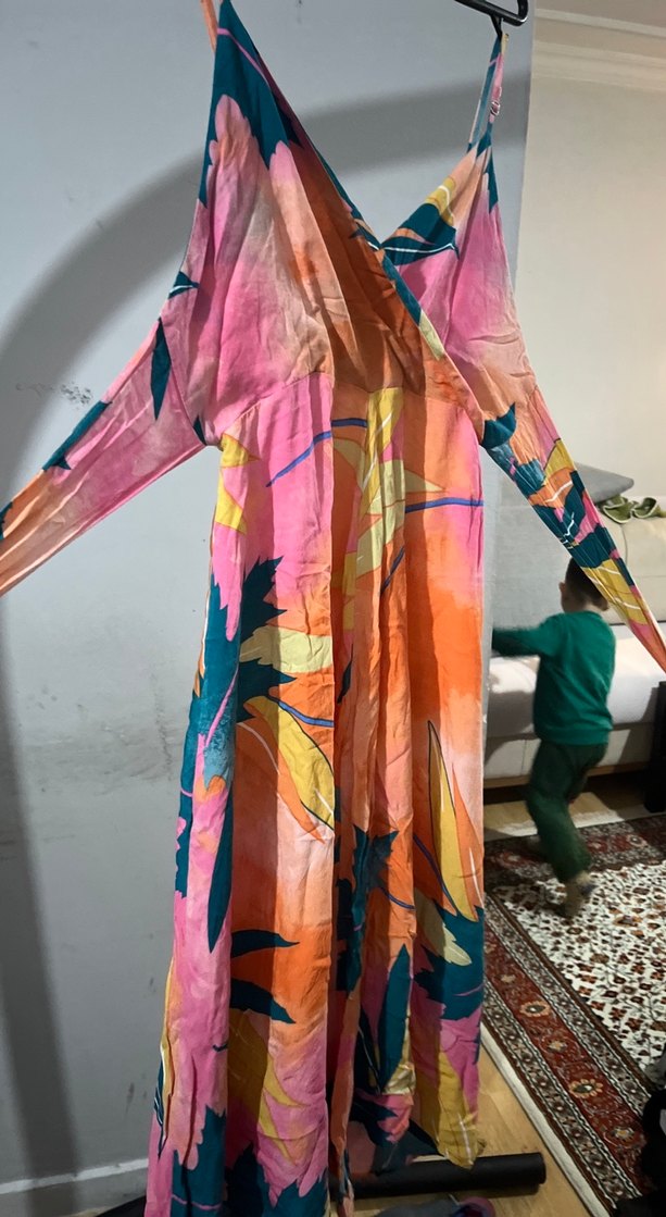 Drapeli Çok Renkli Uzun Kadın Elbise - Görsel 3