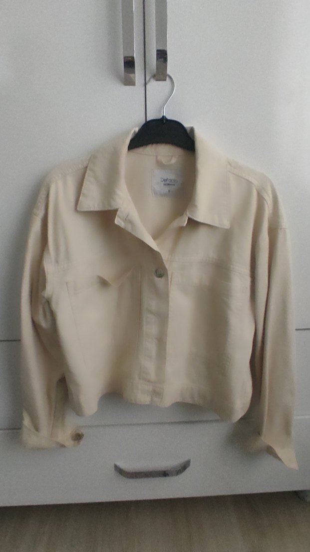 Bej Düğmeli Keten Kadın Ceket - Görsel 3