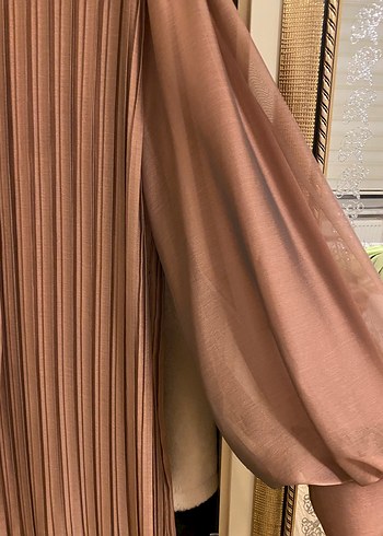 Piliseli Uzun Kadın Elbise - Görsel 2