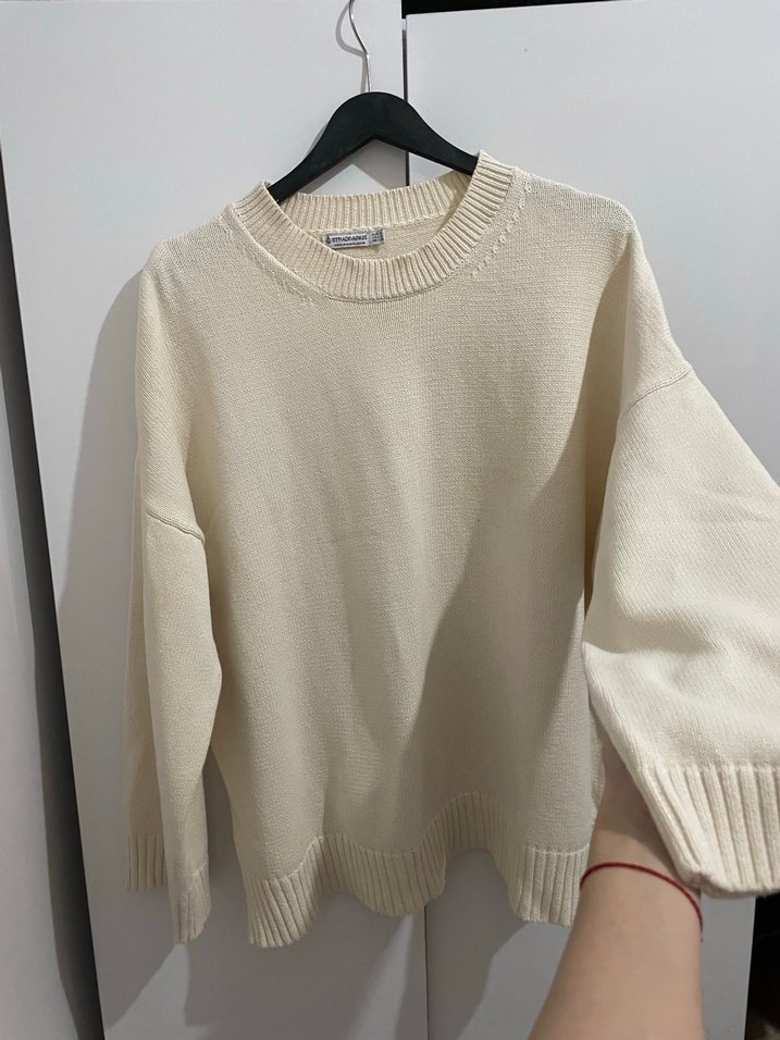 Pull and Bear Beyaz Dökümlü Triko Kadın Kazak - Görsel 3