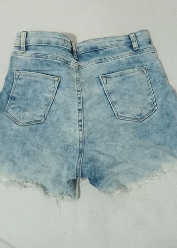 Renkli Nakışlı Mavi Kot Şort - Görsel 3