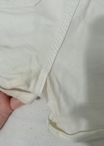 Kadın Beyaz Mini Kot Şort - Görsel 3