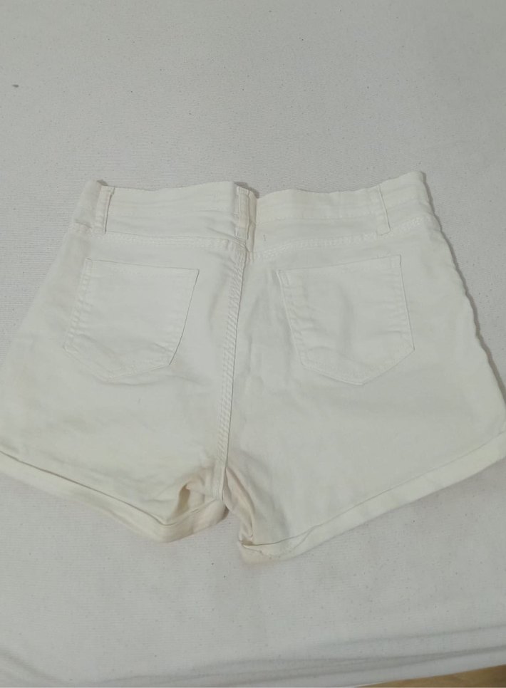 Kadın Beyaz Mini Kot Şort - Görsel 2
