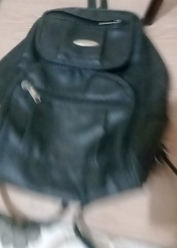 Siyah Deri Kadın Sırt Çantası - Görsel 4