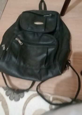 Siyah Deri Kadın Sırt Çantası - Görsel 2