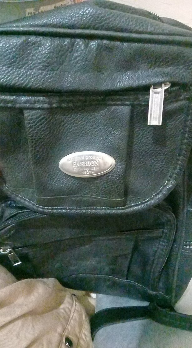 Siyah Deri Kadın Sırt Çantası - Görsel 5