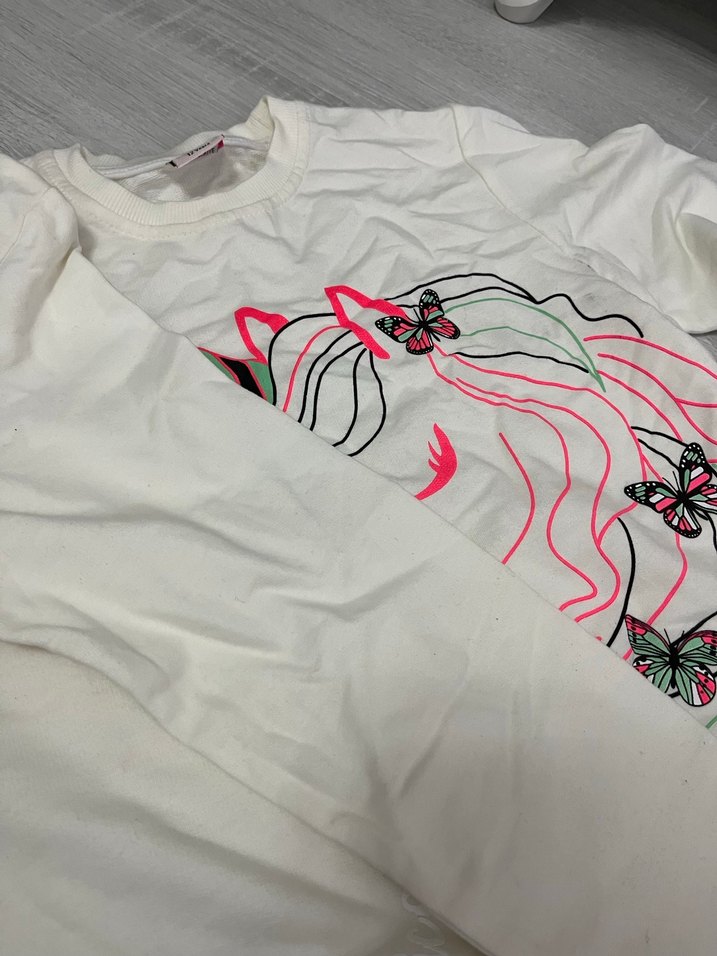 Kız Çocuk Beyaz Baskılı Tişört - Görsel 2