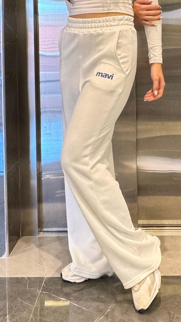 Mavi Beyaz Rahat Kesim Kadın Eşofman Altı - Görsel 3