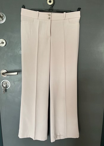 Bej Kadın Kumaş Pantolon, Midi Boy, Pilili - Görsel 2