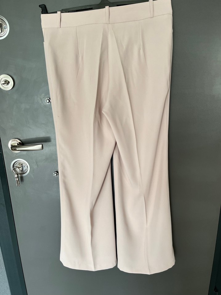 Bej Kadın Kumaş Pantolon, Midi Boy, Pilili - Görsel 3