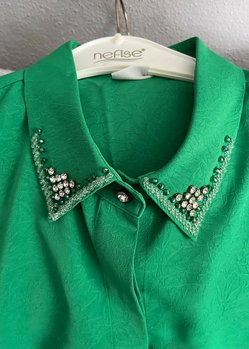 Düğmeli Yeşil Uzun Kollu Kadın Tunik - Görsel 2