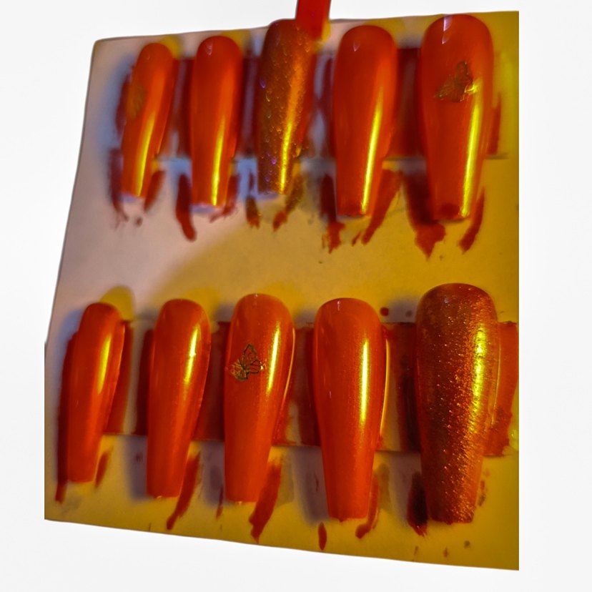 Parlak sedefli kirmizi Tırnak Süsleri - Görsel 2