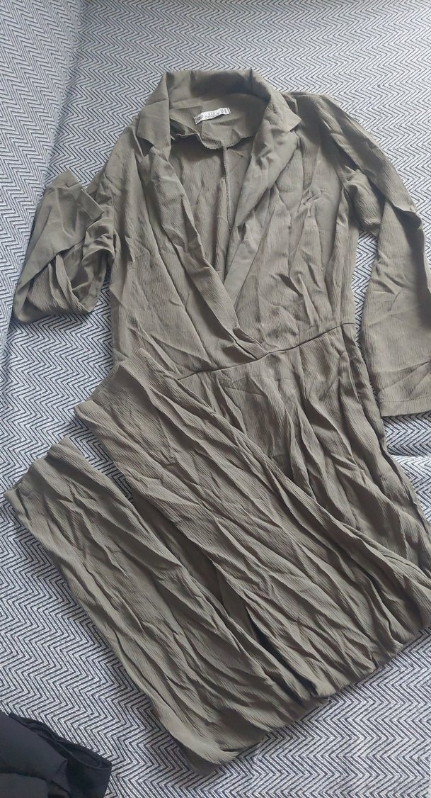 yeşil v yaka uzun tulum - Görsel 3