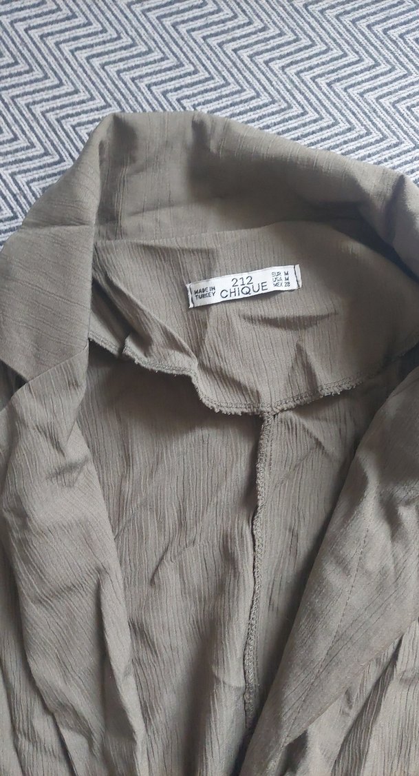 yeşil v yaka uzun tulum - Görsel 2