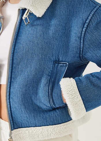 Kürk Detaylı Mavi Denim Kadın Ceket - Görsel 2