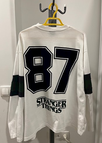 Pull&Bear Stranger Things uzun kollu sweatshirt S beden - Görsel 2