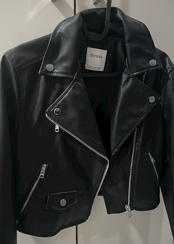 Siyah Deri Ceket Kadın Bershka - Görsel 2