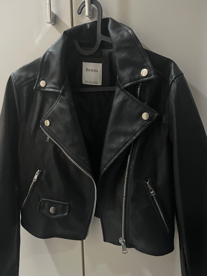 Siyah Deri Ceket Kadın Bershka - Görsel 4