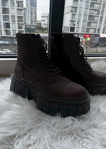 Kahverengi Deri Platform Topuklu Bağcıklı Bot - Görsel 3