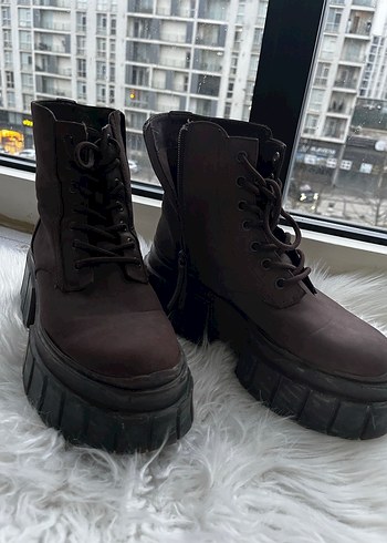 Kahverengi Deri Platform Topuklu Bağcıklı Bot - Görsel 4