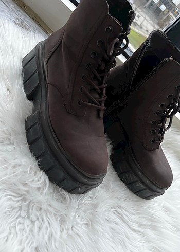 Kahverengi Deri Platform Topuklu Bağcıklı Bot - Görsel 2